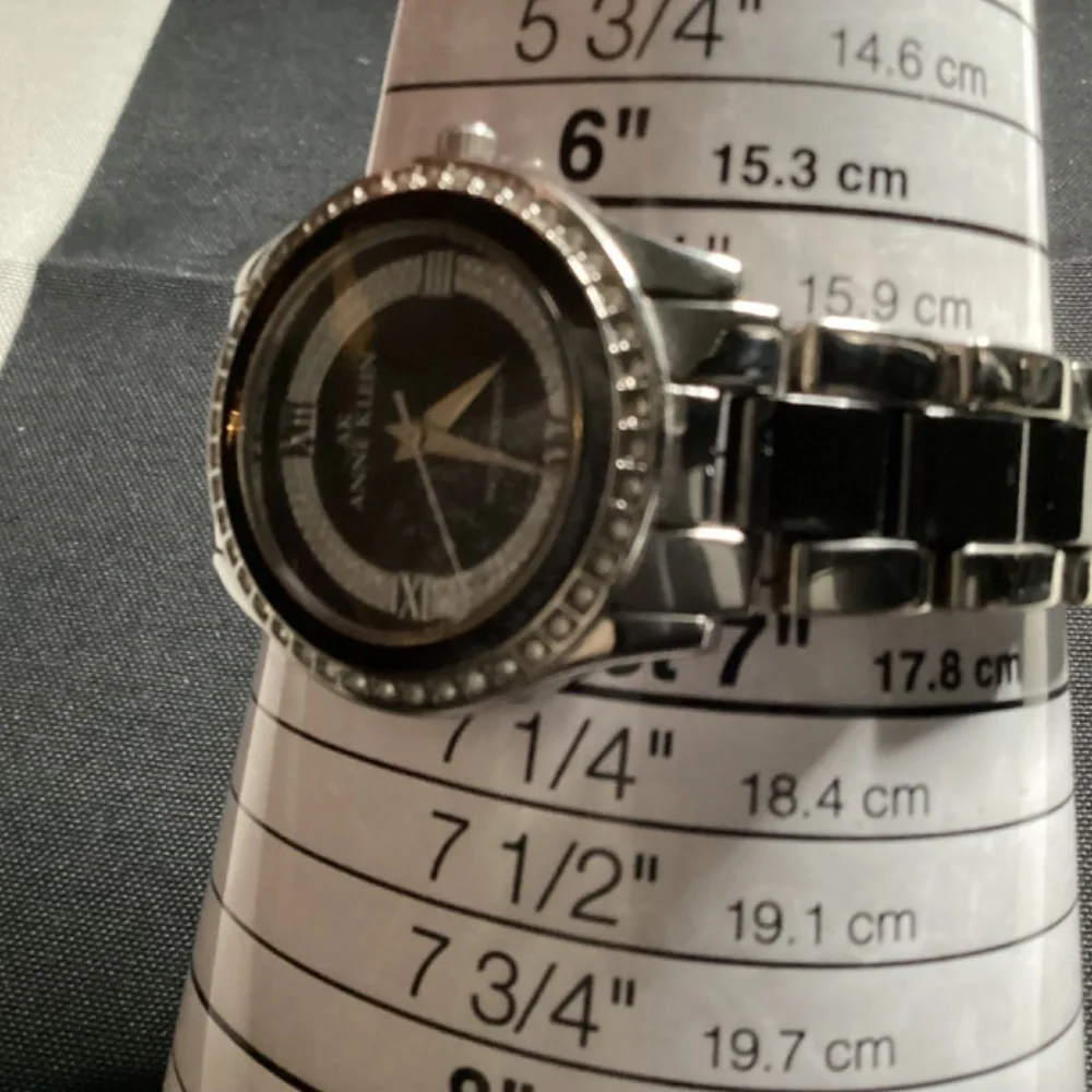Anne Klein anne klein